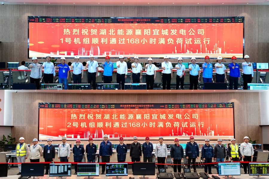 “雙機投產”(攝影:王運瀅) “雙機投產”(攝影:王運瀅)